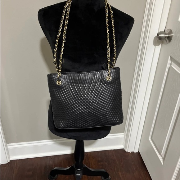 Handbag - Picture 1 of 7